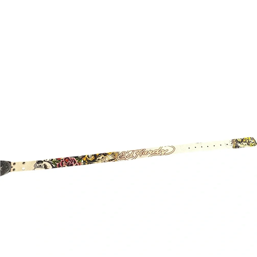 Vintage Ed Hardy White Leather Belt With Star Buckle Size 34‎